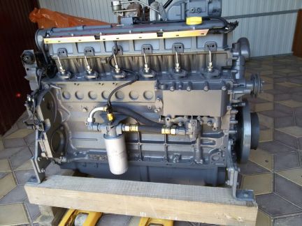 Авито двс. Deutz bf6m1013fc. Двигатель Deutz bf6m1013fc. Deutz bf6m1013fc топливная секция. Двигатели Deutz bf6.