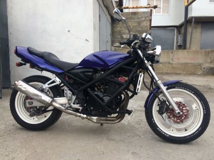 Suzuki Bandit 400v